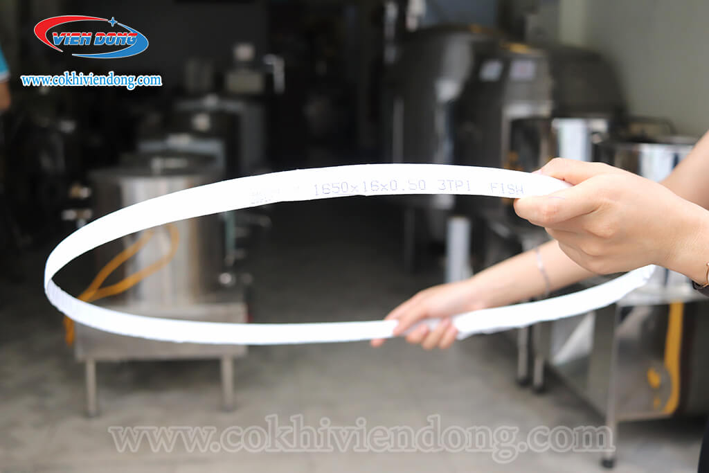 giá nồi nấu nước lèo