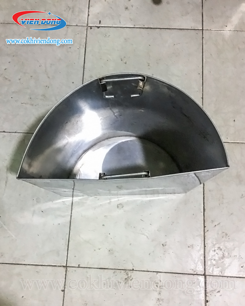 nồi trụng mặt trăng