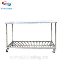 Bàn sơ chế thực phẩm