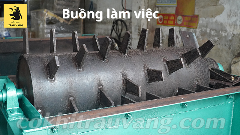 buồng làm việc máy nghiền xơ dừa công suất lớn
