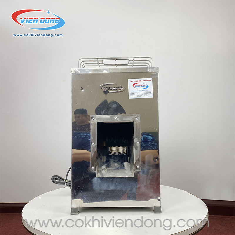 Máy thái thịt tươi sống