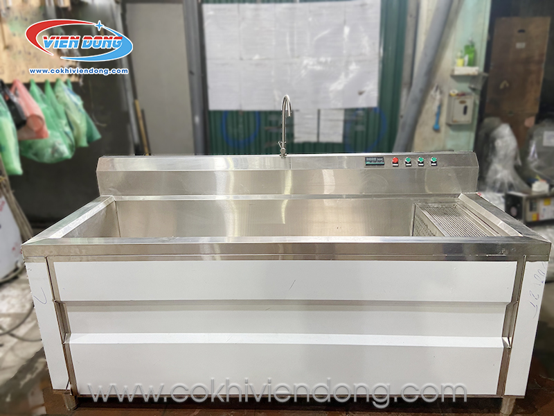 Giá máy sục rửa hoa quả