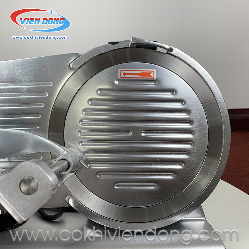 máy cắt thịt chín