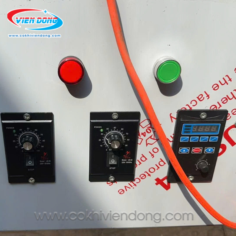 Máy làm quẩy xoắn