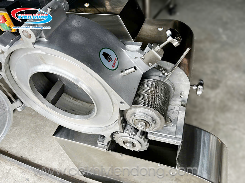 Máy cắt rau củ quả