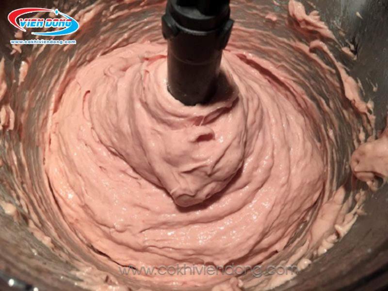 máy xay chả lụa