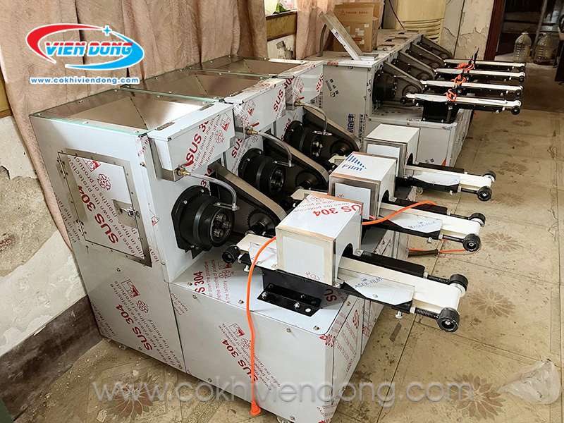 máy se bột làm quẩy xoắn máy se bột làm quẩy xoắn