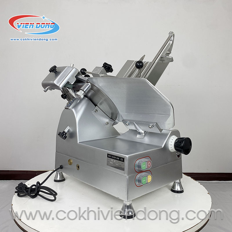 máy thái thịt đông