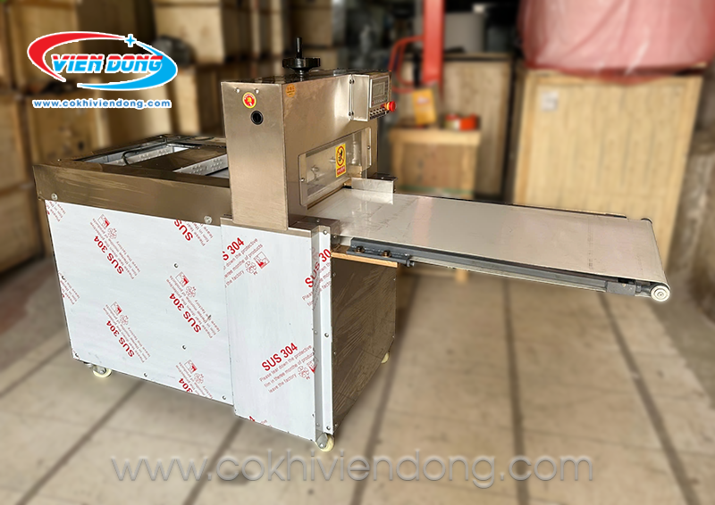 máy cắt thịt đông