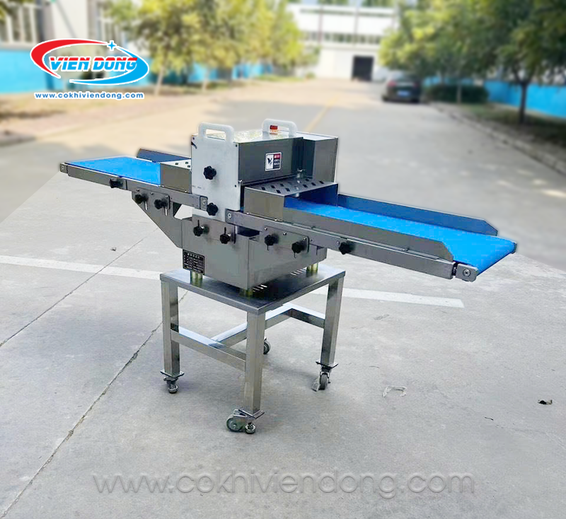 máy thái thịt tự động