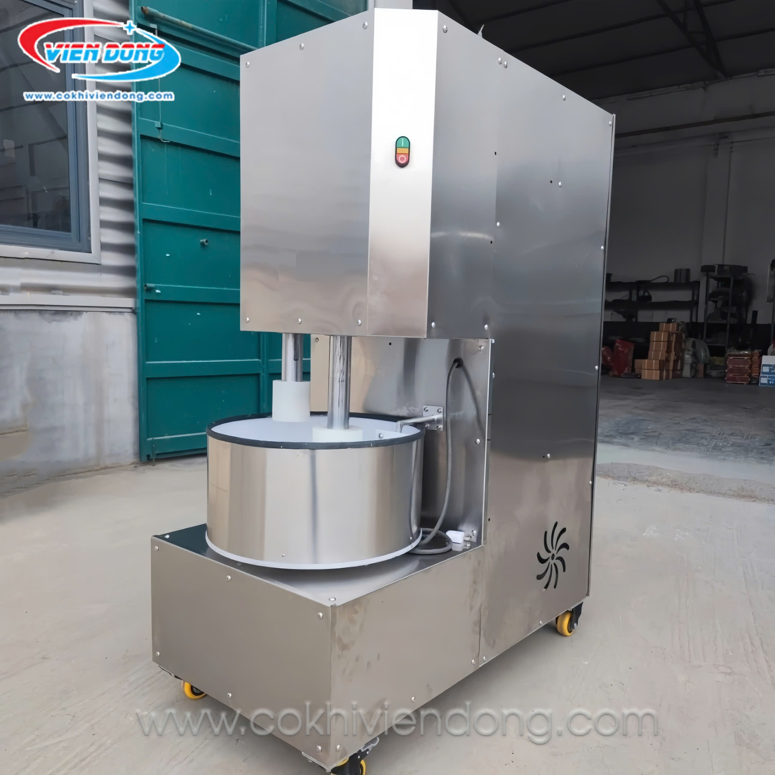 máy giã chả mực