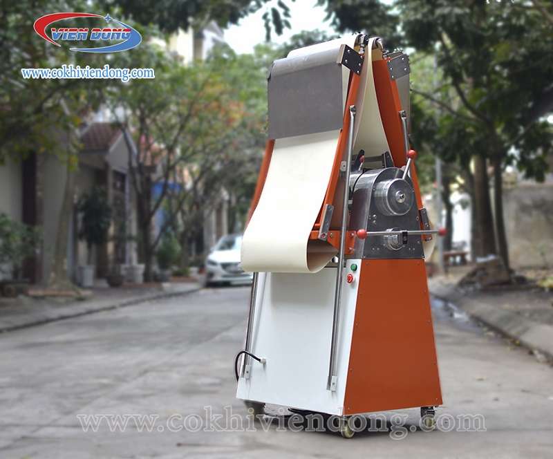 máy cán bột