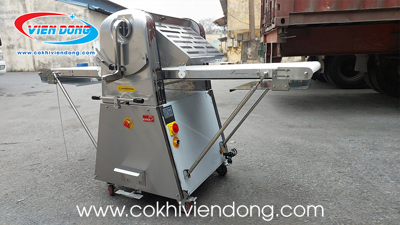 Máy cán bột mini new